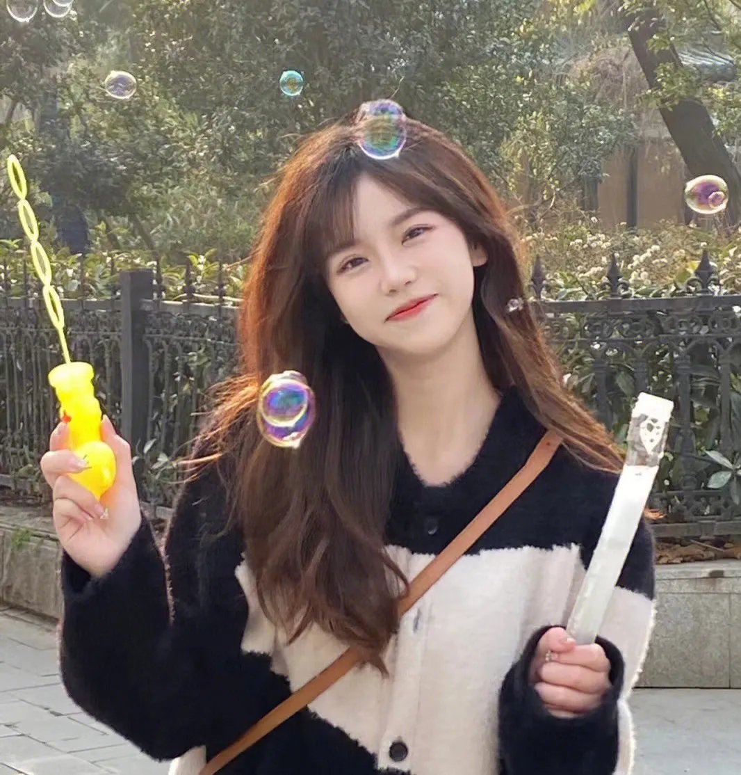 双胞胎乌龙：翻倍的兄弟情